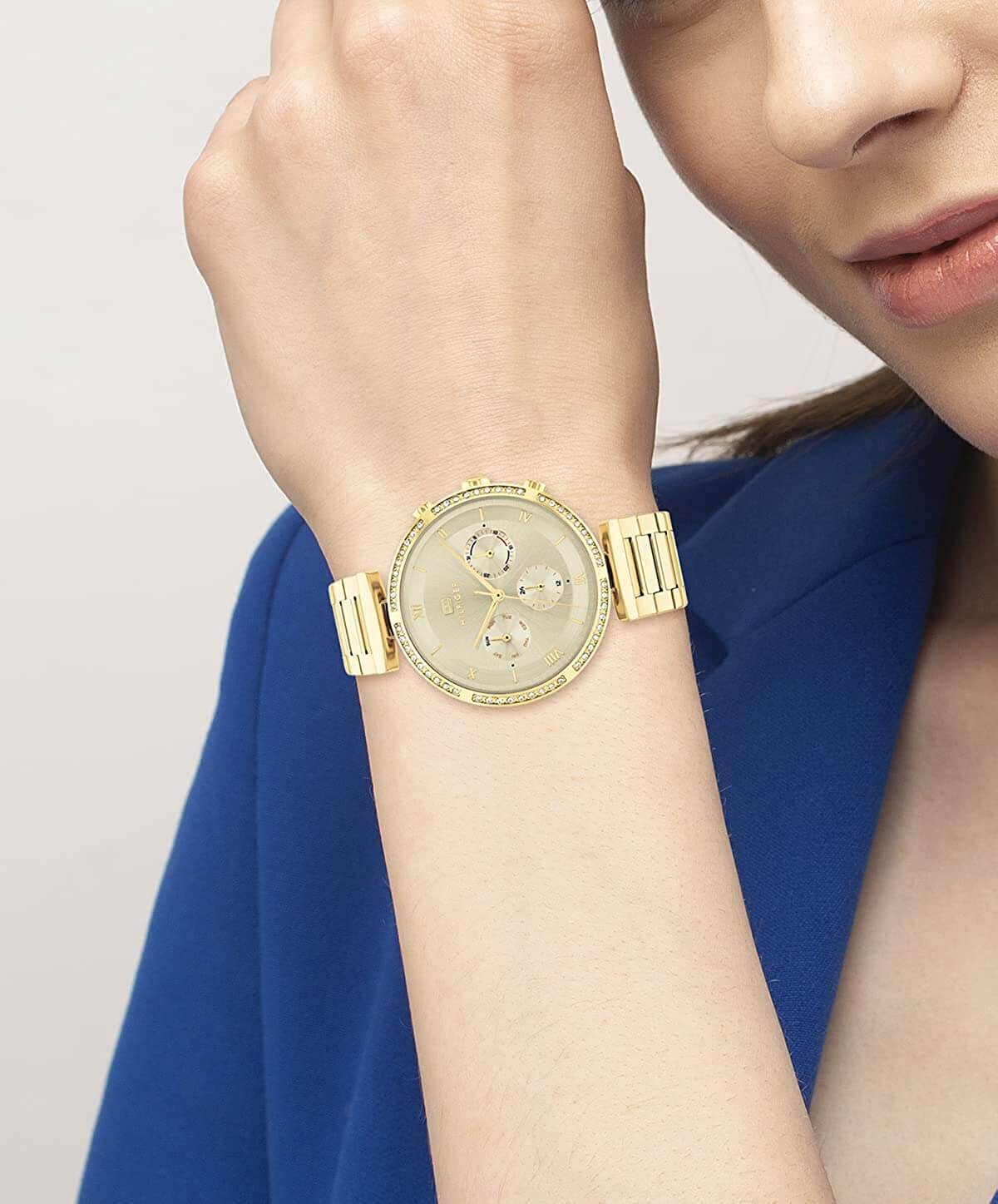 TOMMY HILFIGER – DÖMUUR