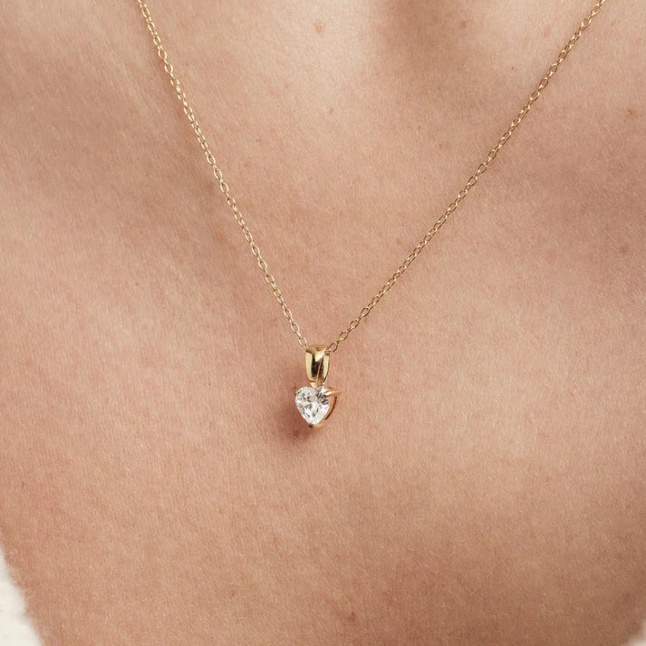 Bonne White Necklace