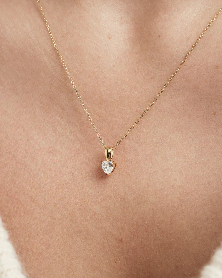 Bonne White Necklace