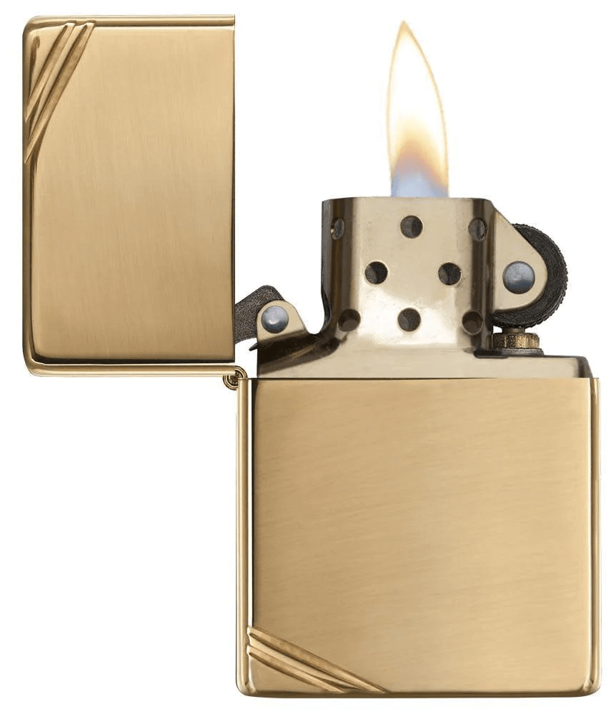ZIPPO – Hágæða gljáandi messing með skástrikum