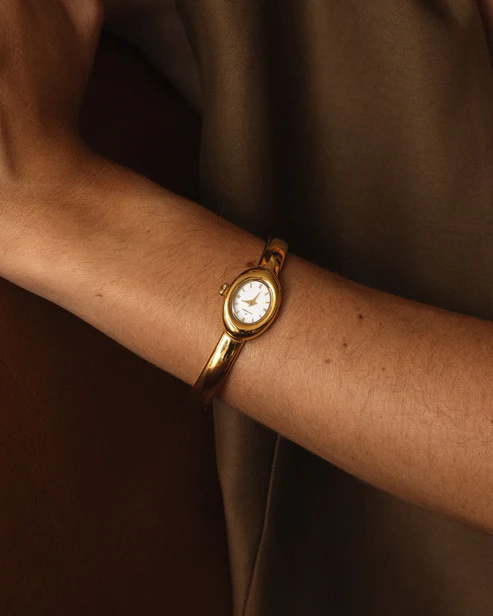 MOCKBERG – BELLE OVAL PETITE BANGLE – DÖMUÚR