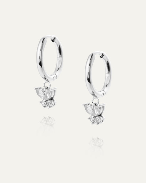 Butterfly Hoop Eyrnalokkar