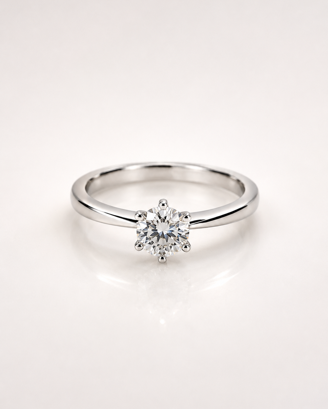 GULLHRINGUR – 14 KT – DEM 0,50 ct