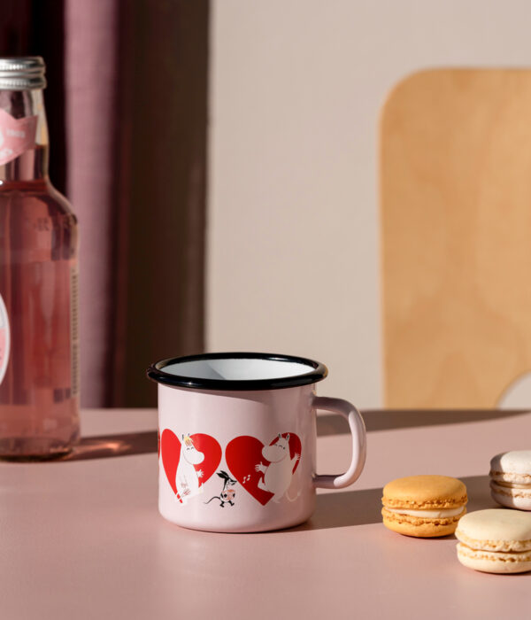 Moomin enamel mug Heart 2,5dl