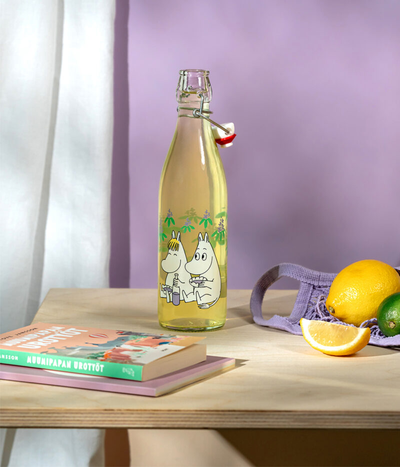 Moomin glerflaska 0,5l Elderberries
