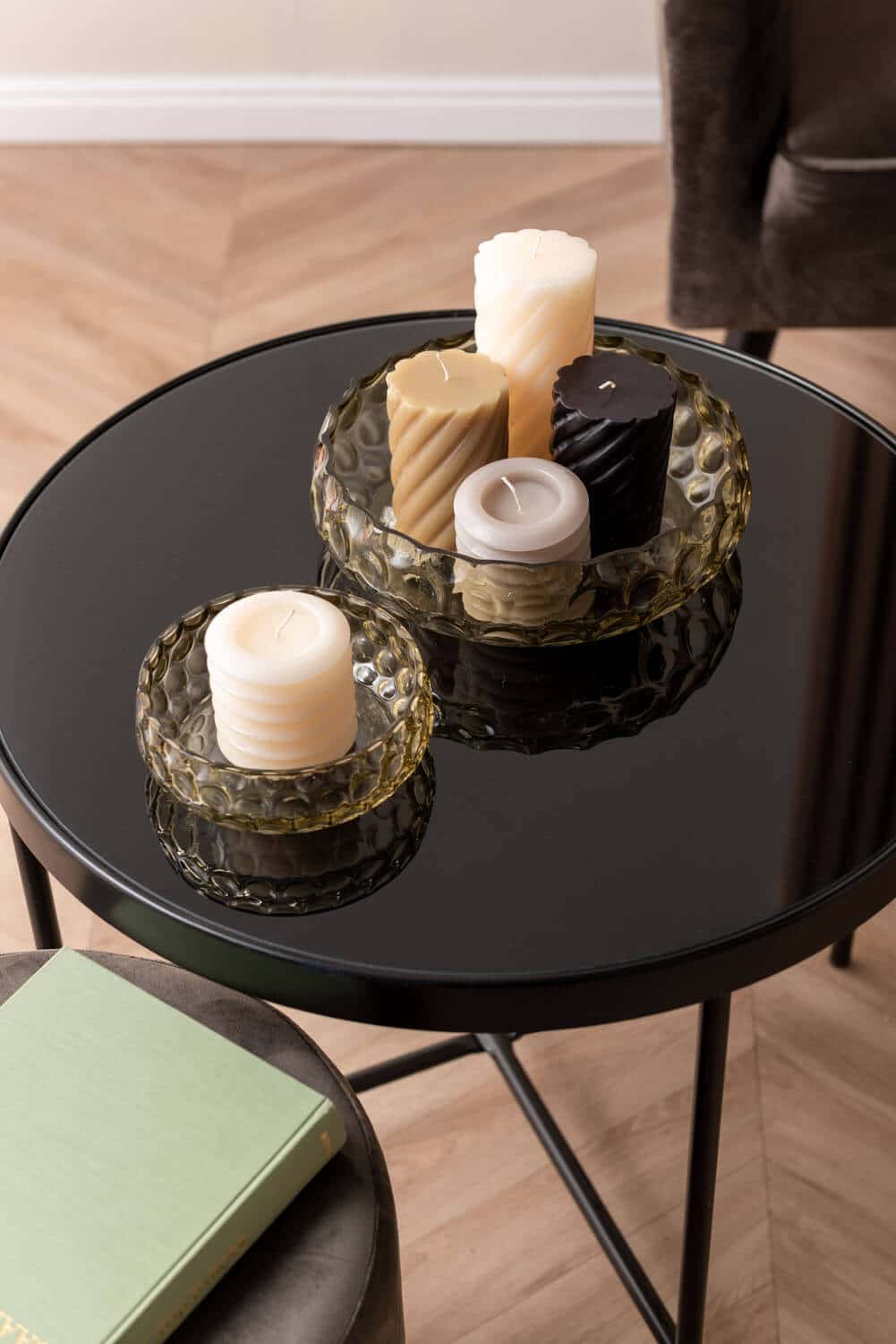 KERTI – Swirl Medium – SVART