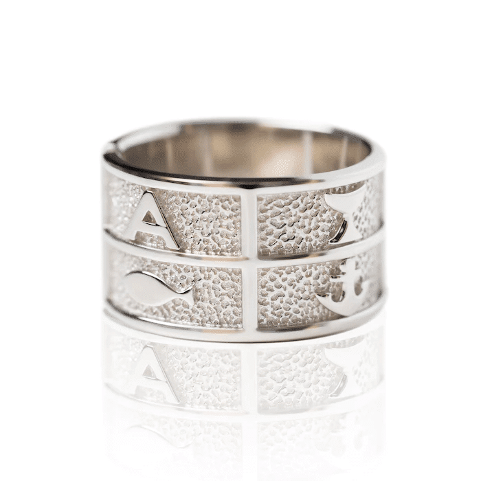 INFINITY – HRINGUR – VERA DESIGN