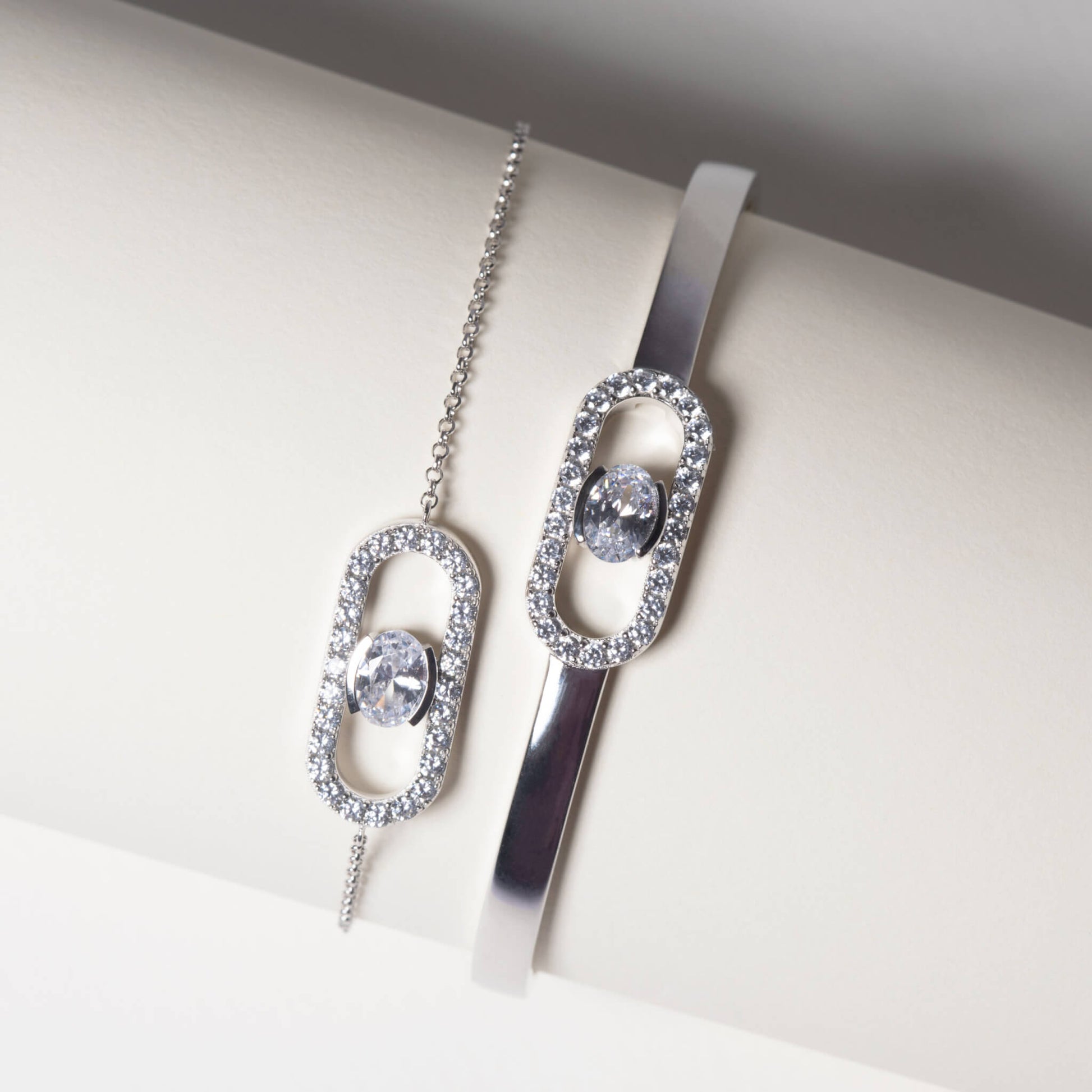 ARMBAND ELLISSE CAREZZA