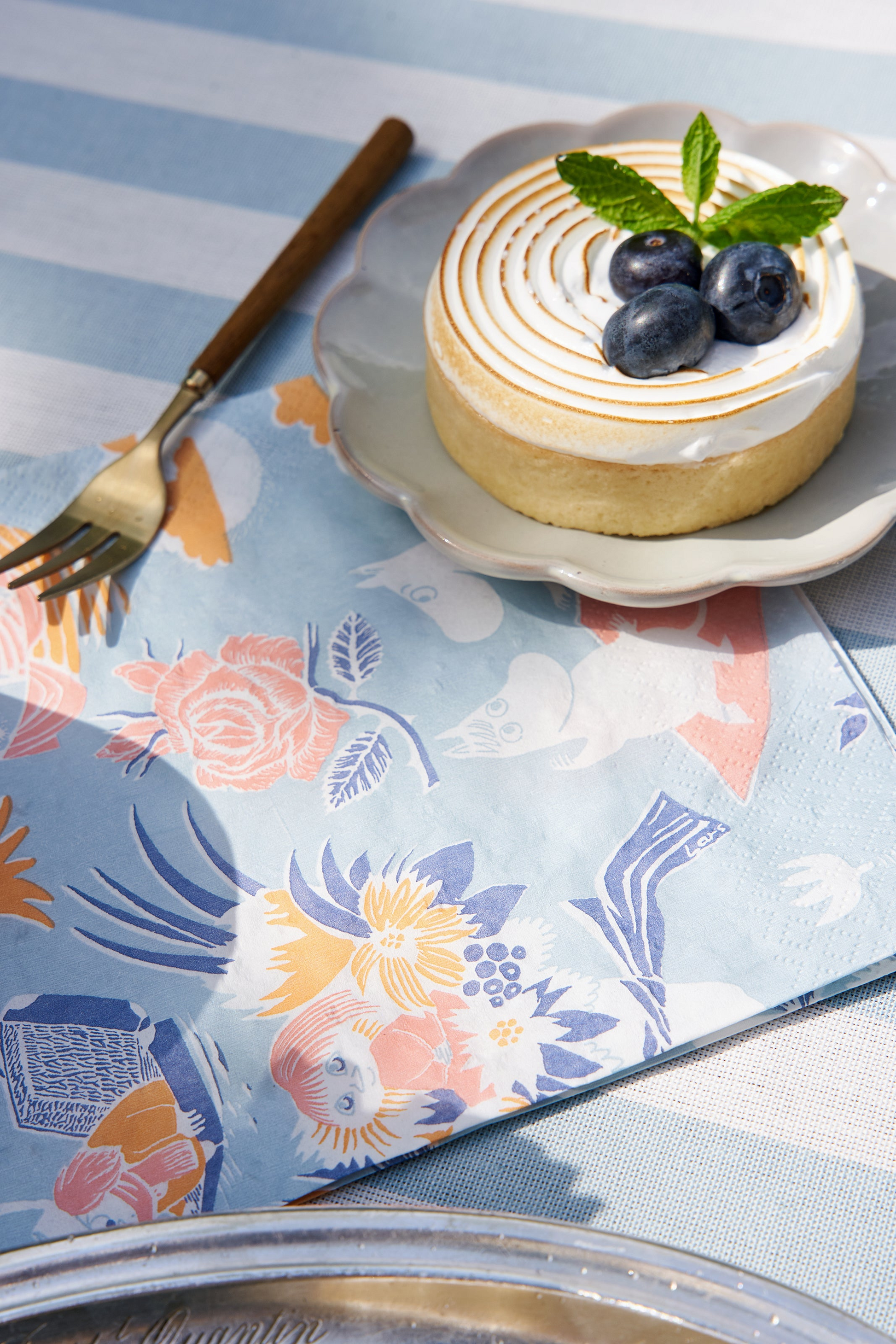 Magic Moomin light blue