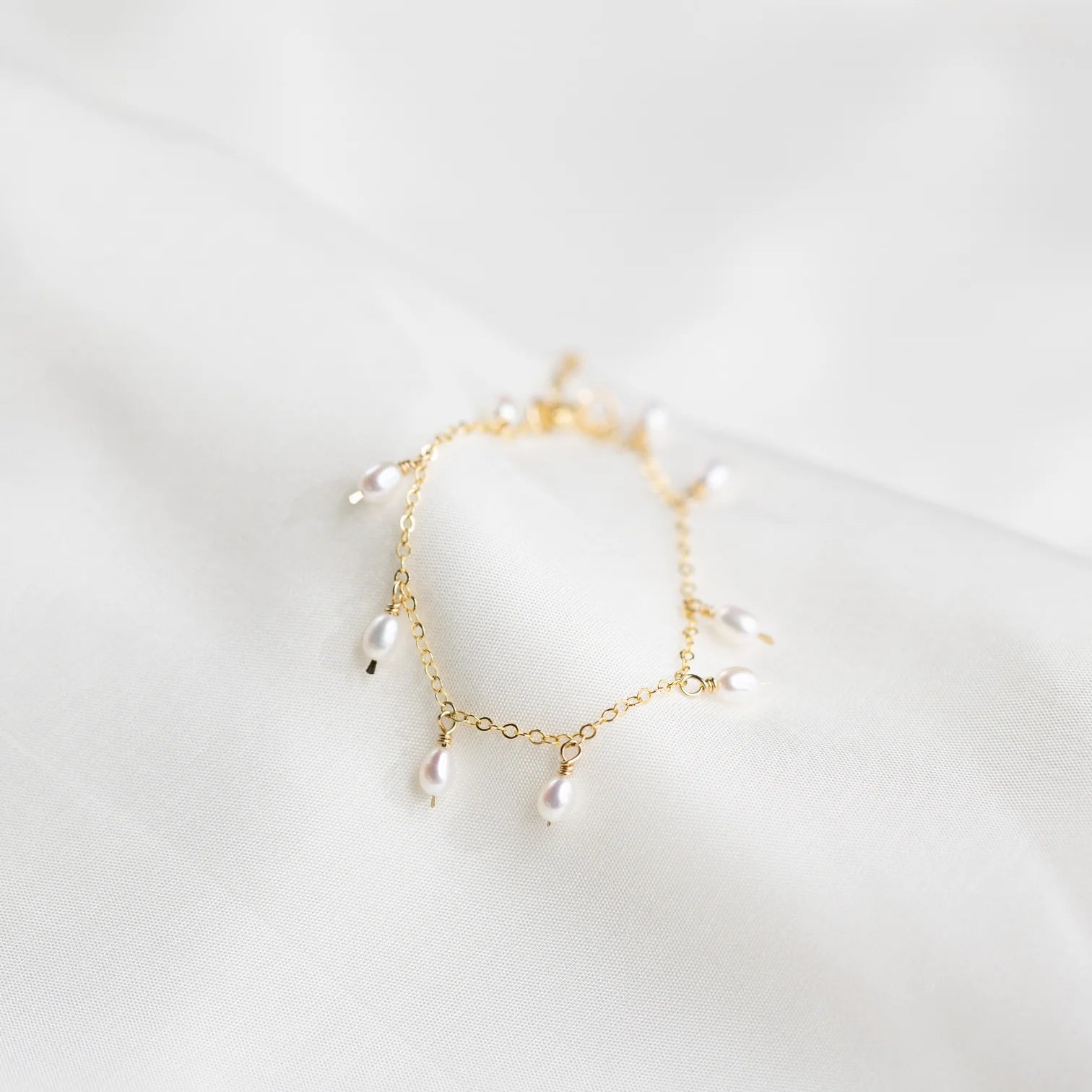Teardrop Pearl Bracelet