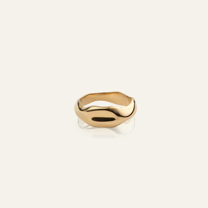 Wavy Bolded Ring