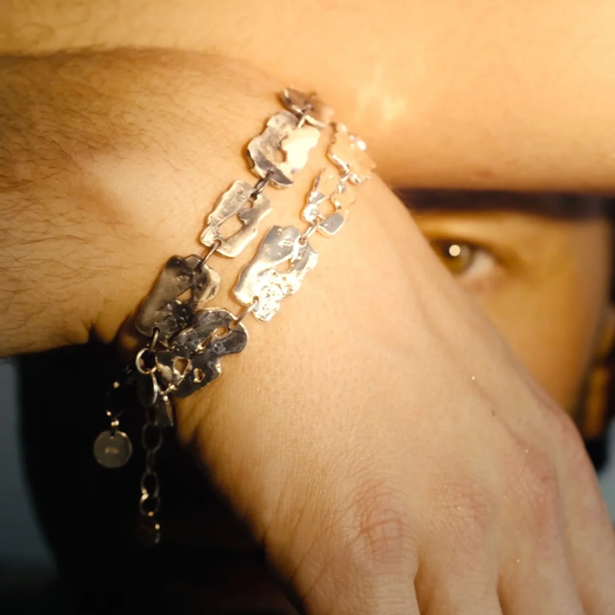 BY•L – STORMUR ARMBAND RECTANGLE - RHODIUM