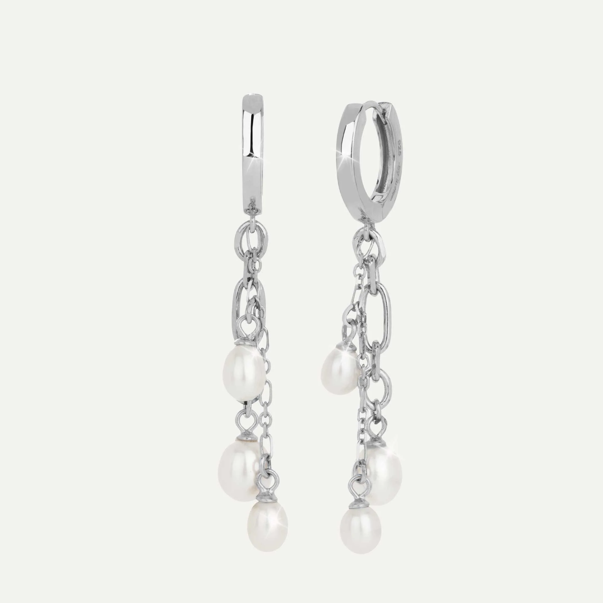 BY•L – Haf eyrnalokkar með 3x perlum - rhodium