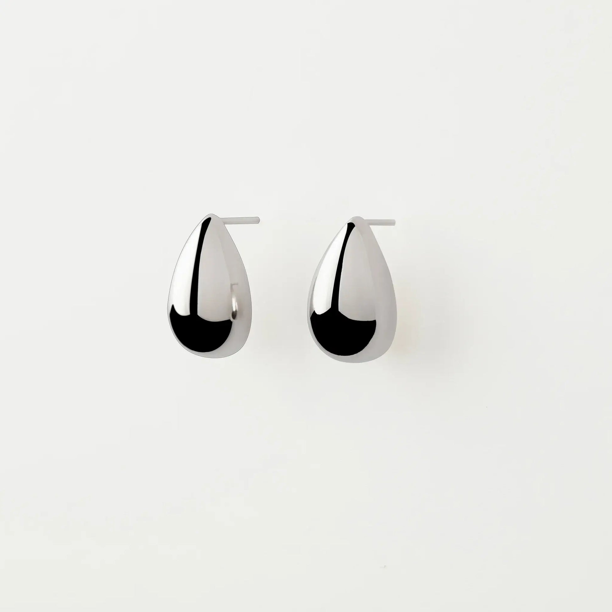 BY-L - Stilla stud - rhodium