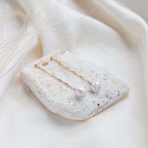 Orchid Pearl & Link eyrnalokkar