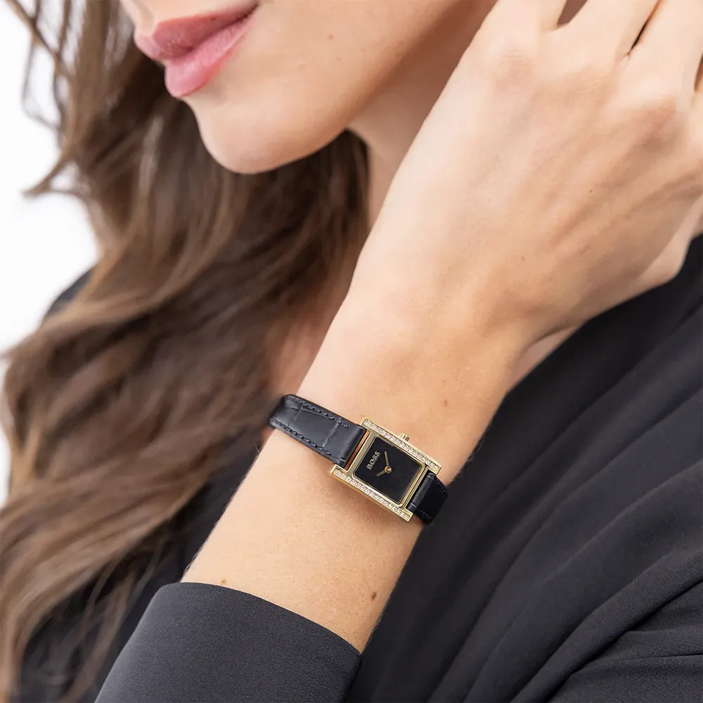 BOSS – DÖMUÚR – Lucia Precious - Image 2