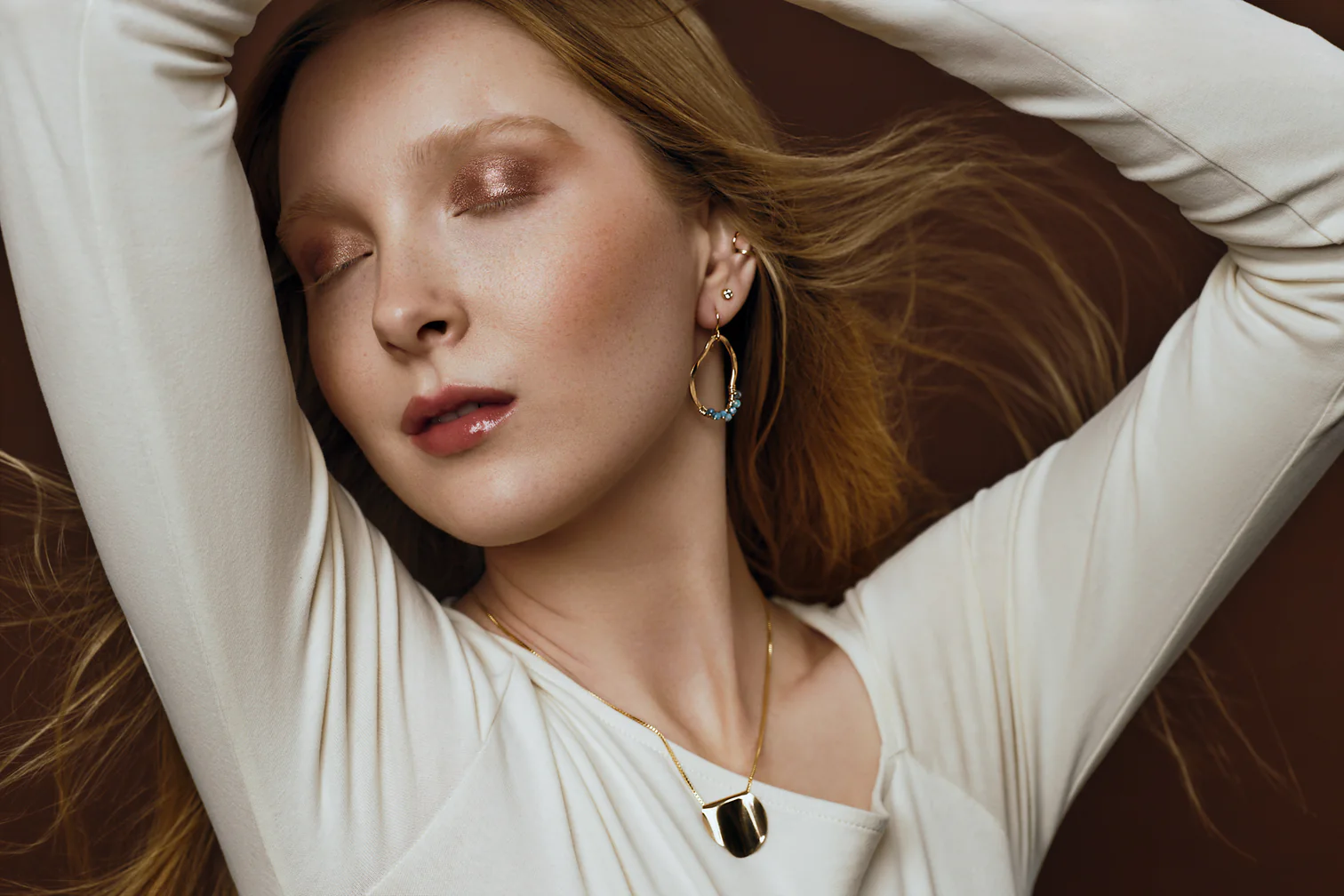 Vök Earrings, Aquamarine - Image 2