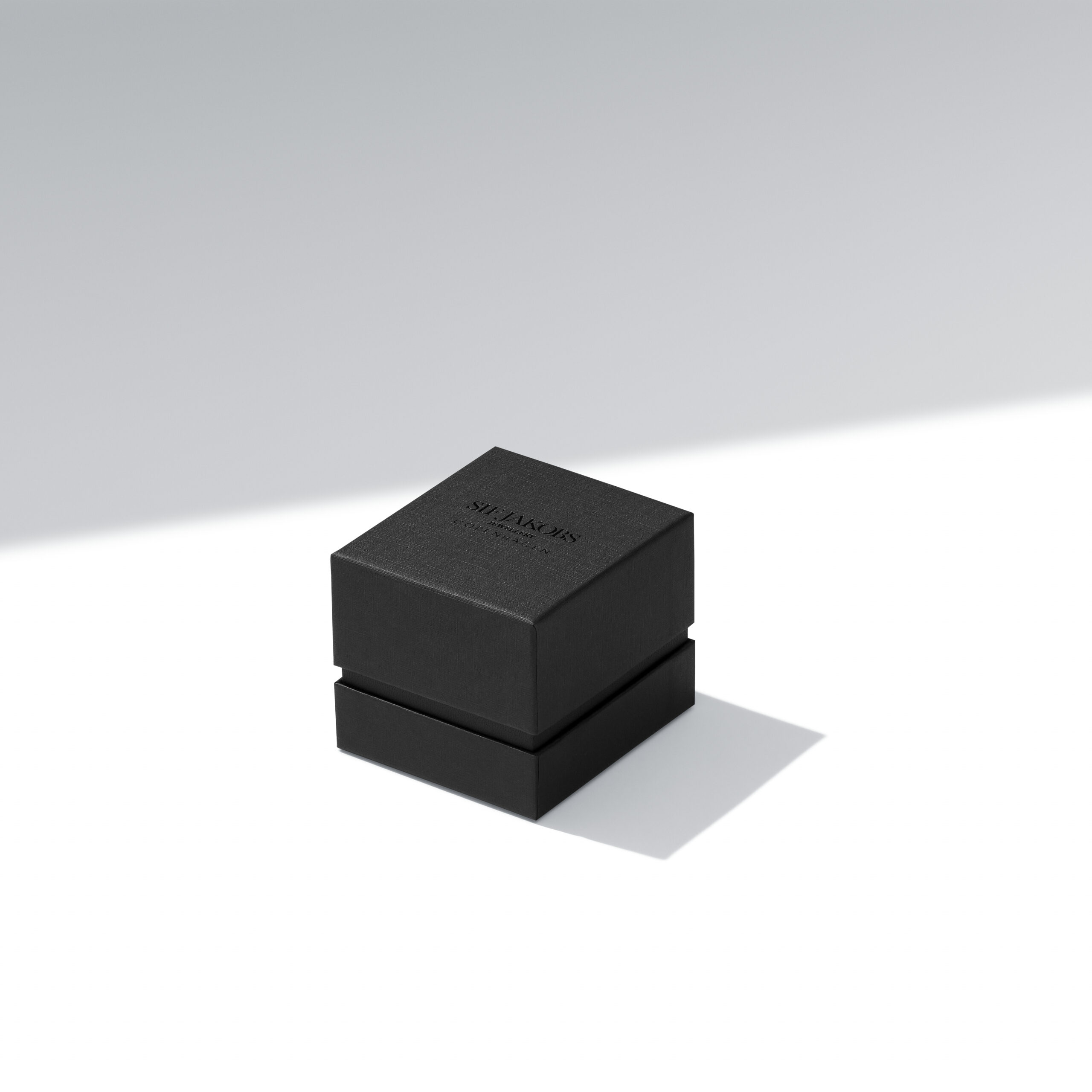 EYRNALOKKAR ELLERA WAVES ALTRO - Image 3